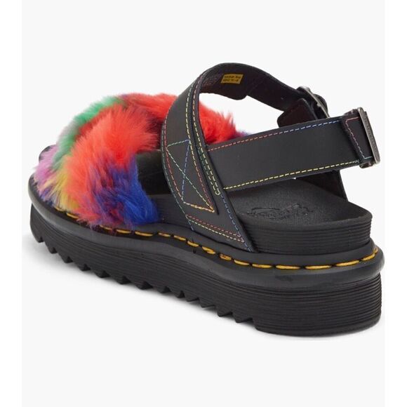 Dr. Martens | Voss II Fluffy Faux Platform Sandal - Picture 2 of 9